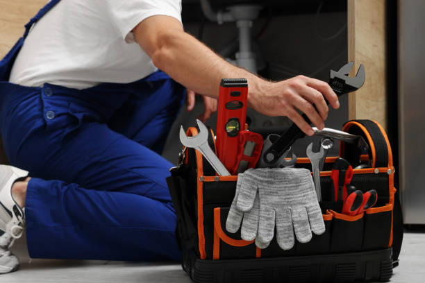 Best Emergency Plumber  in Manche Village, CA